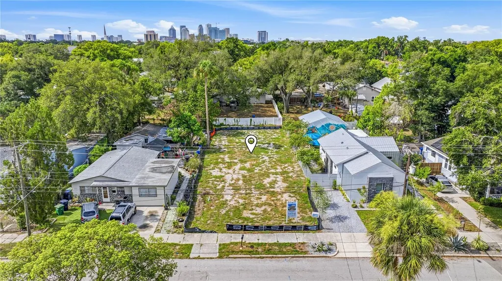 114 W Plymouth Street Tampa FL 33603