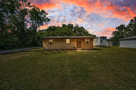 6423 Bass Road Weeki Wachee FL 34607