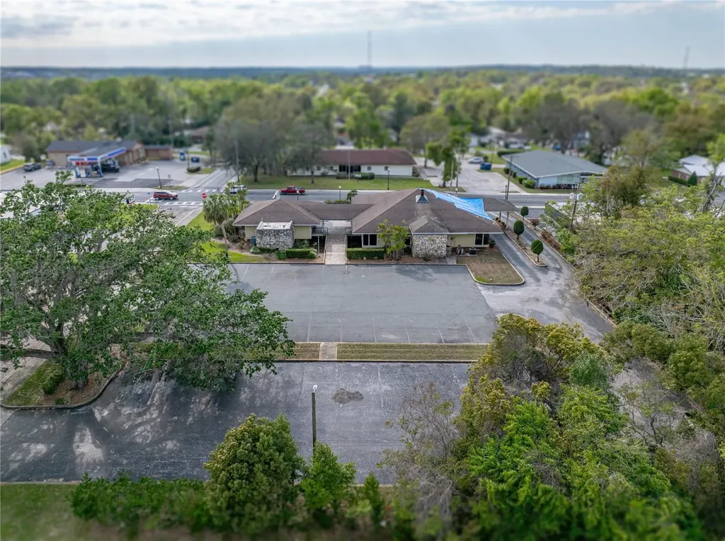 13924 7th Street Dade City FL 33525