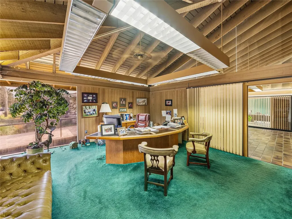 13924 7th Street Dade City FL 33525