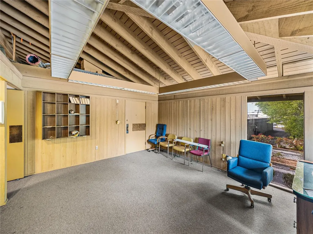 13924 7th Street Dade City FL 33525