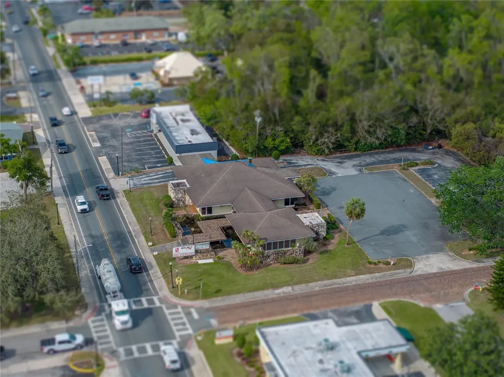 13924 7th Street Dade City FL 33525