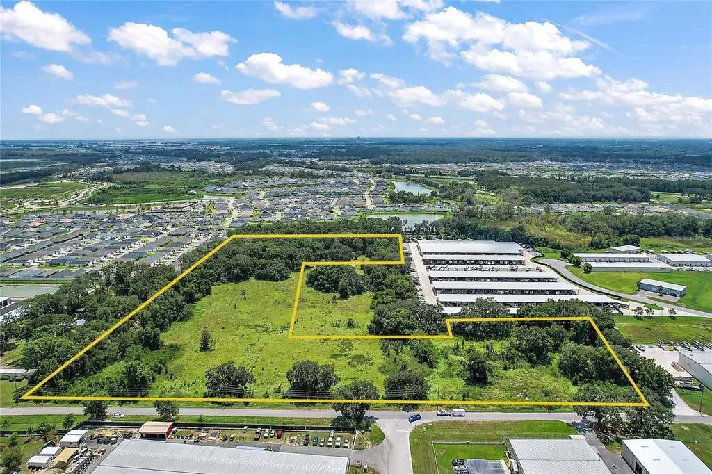 4609 County Road 156 Wildwood FL 34785