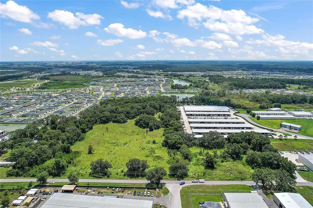 4609 County Road 156 Wildwood FL 34785