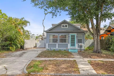 2235 Burlington Avenue N St Petersburg FL 33713