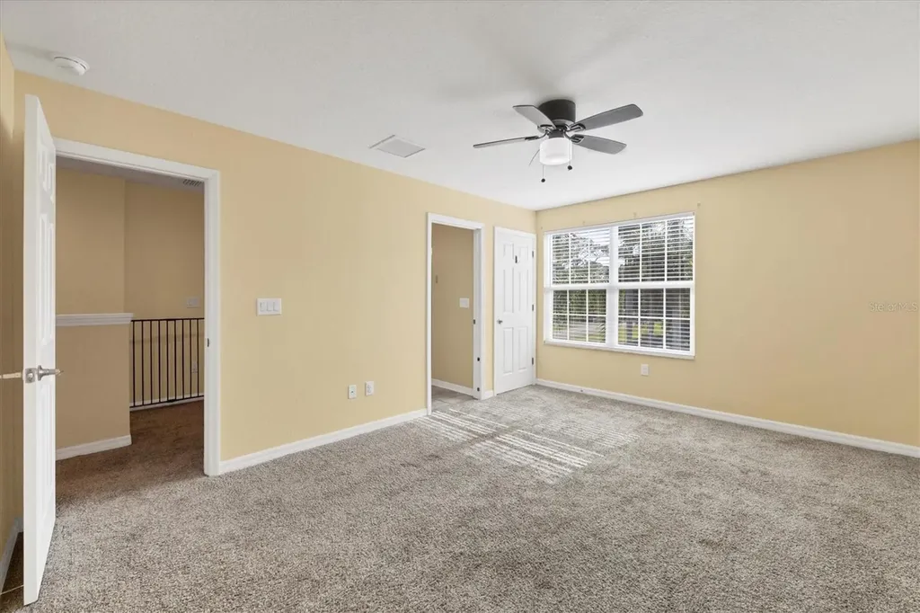 1033 Grantham Drive Sarasota FL 34234