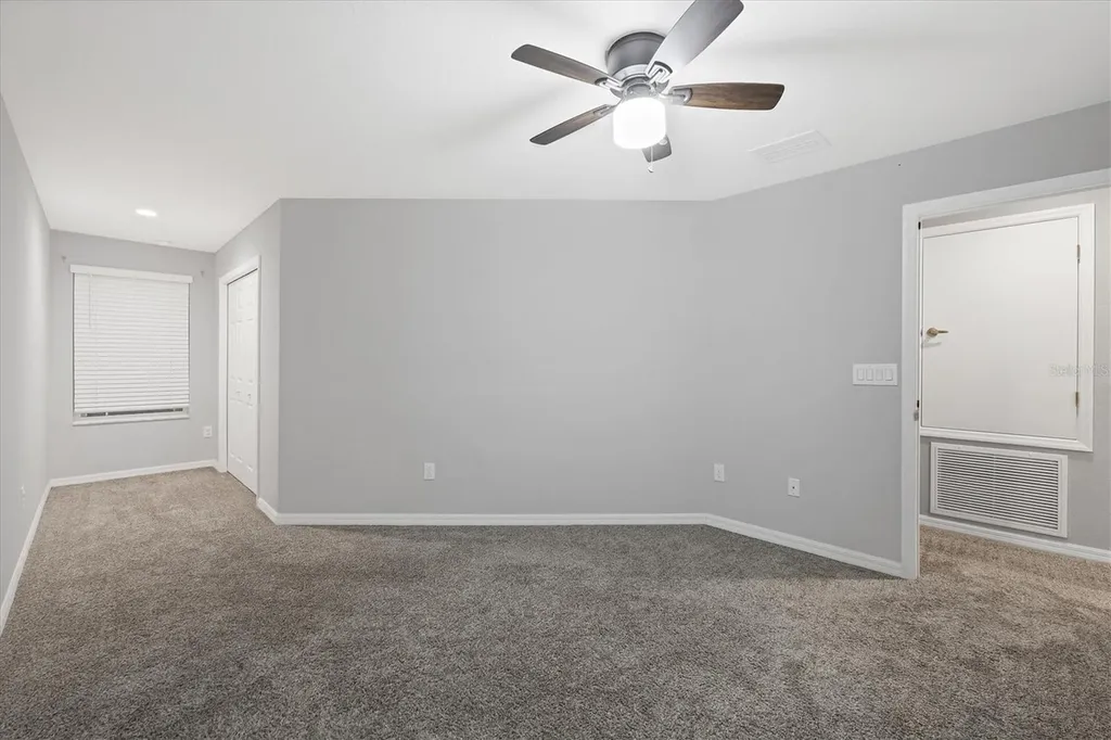 1033 Grantham Drive Sarasota FL 34234