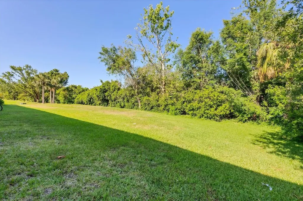 1033 Grantham Drive Sarasota FL 34234