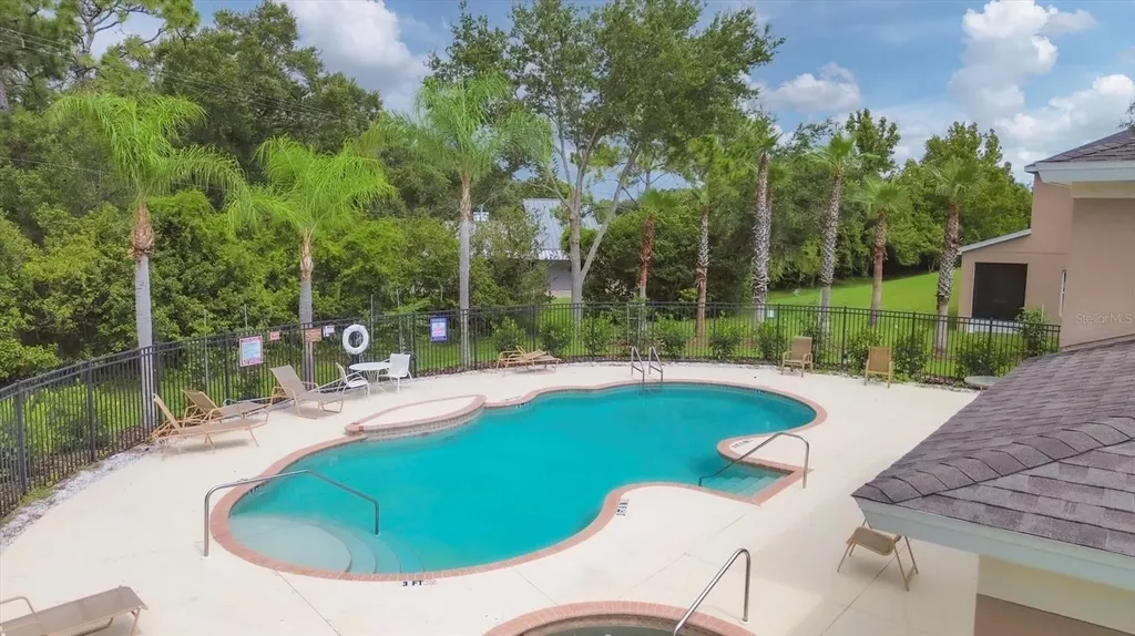 1033 Grantham Drive Sarasota FL 34234