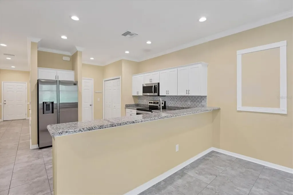 1033 Grantham Drive Sarasota FL 34234