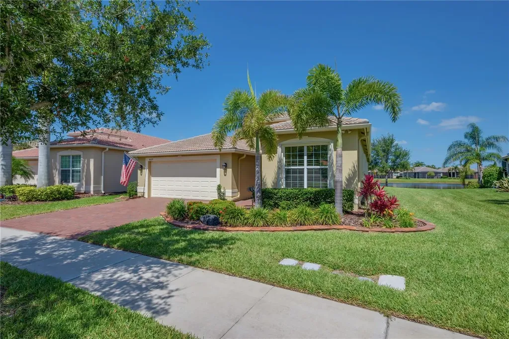 16139 Coquina Bay Lane Wimauma FL 33598