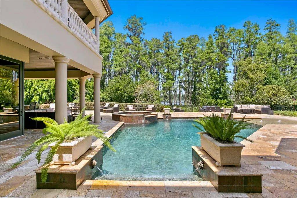 1102 Merry Water Drive Lutz FL 33548