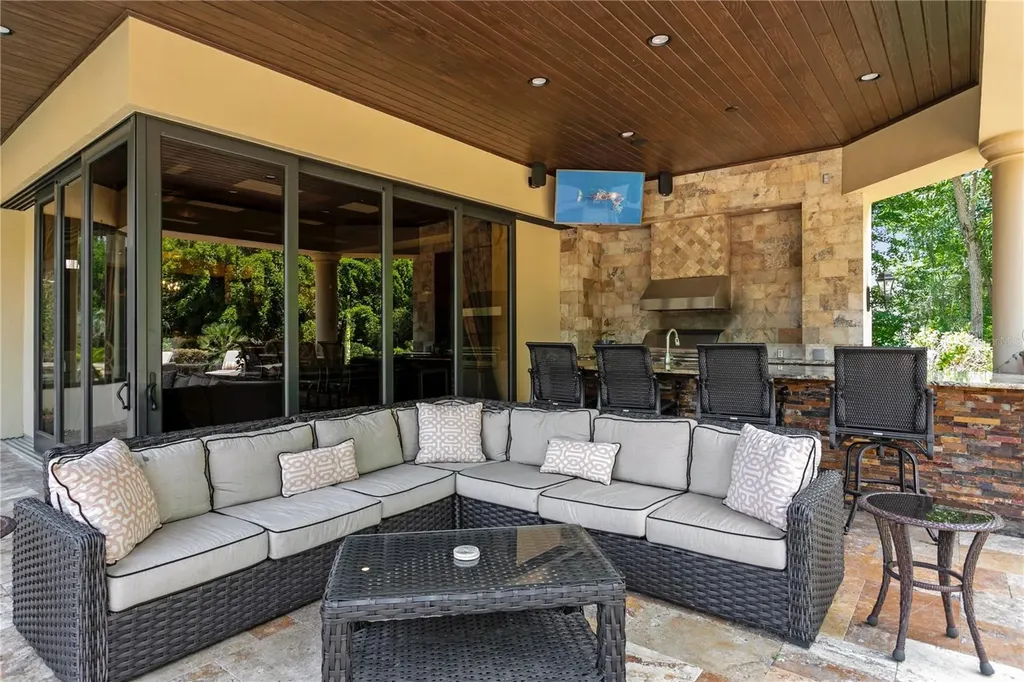 1102 Merry Water Drive Lutz FL 33548