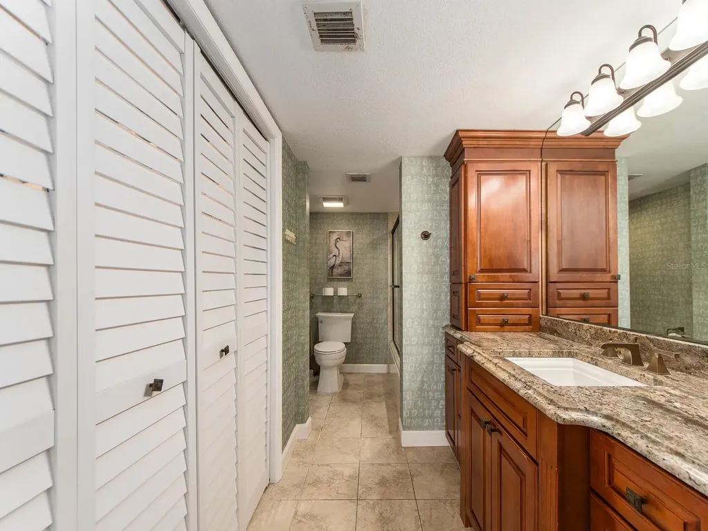 690 Island Way Clearwater Beach FL 33767