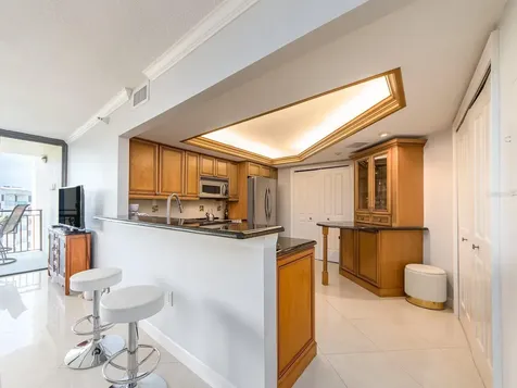 690 Island Way Clearwater Beach FL 33767
