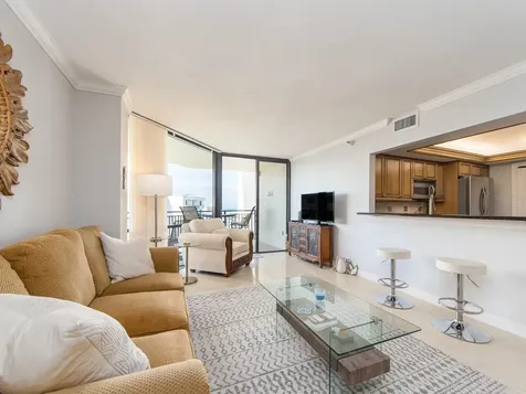690 Island Way Clearwater Beach FL 33767