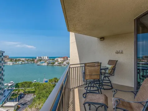 690 Island Way Clearwater Beach FL 33767