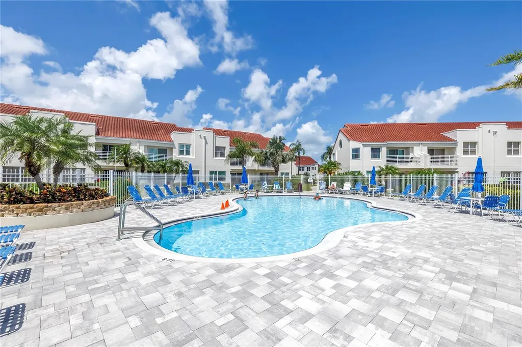 6011 Bahia Del Mar Boulevard St Petersburg FL 33715