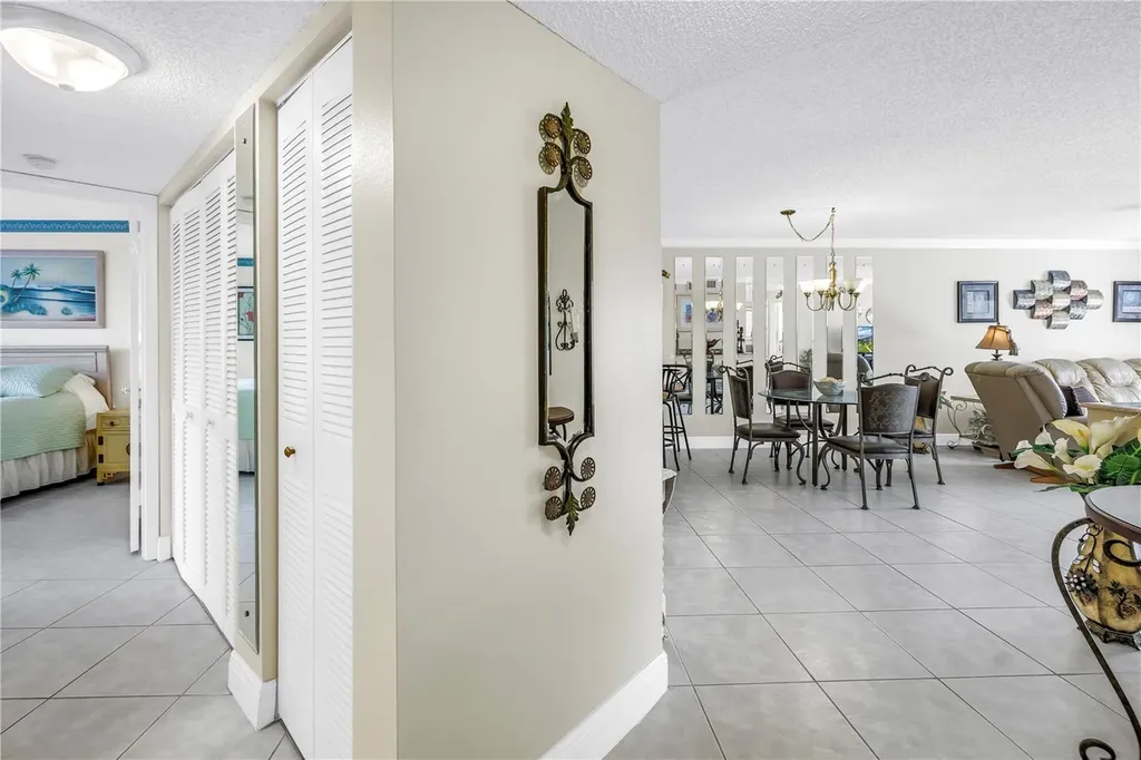 6011 Bahia Del Mar Boulevard St Petersburg FL 33715