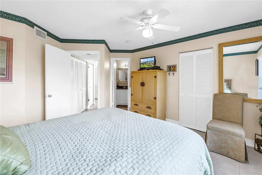6011 Bahia Del Mar Boulevard St Petersburg FL 33715