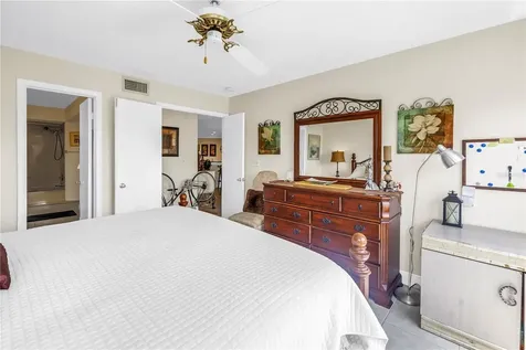6011 Bahia Del Mar Boulevard St Petersburg FL 33715