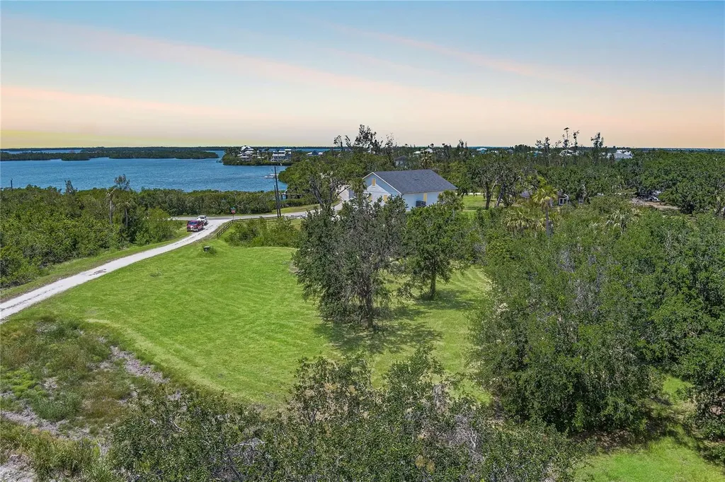 818 Bayou Point Court Terra Ceia FL 34250