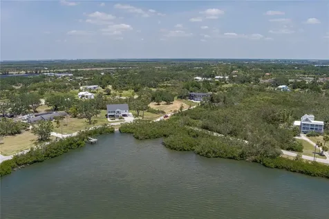 818 Bayou Point Court Terra Ceia FL 34250