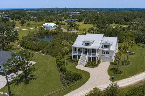 818 Bayou Point Court Terra Ceia FL 34250
