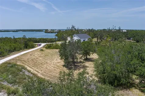 818 Bayou Point Court Terra Ceia FL 34250