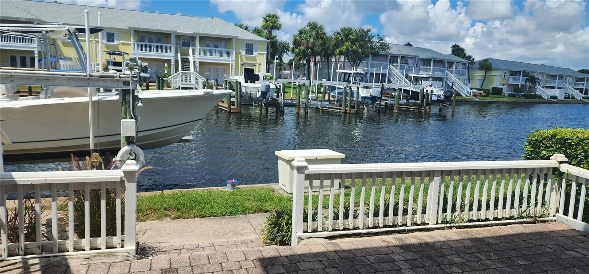 5215 Coquina Key Drive SE St Petersburg FL 33705