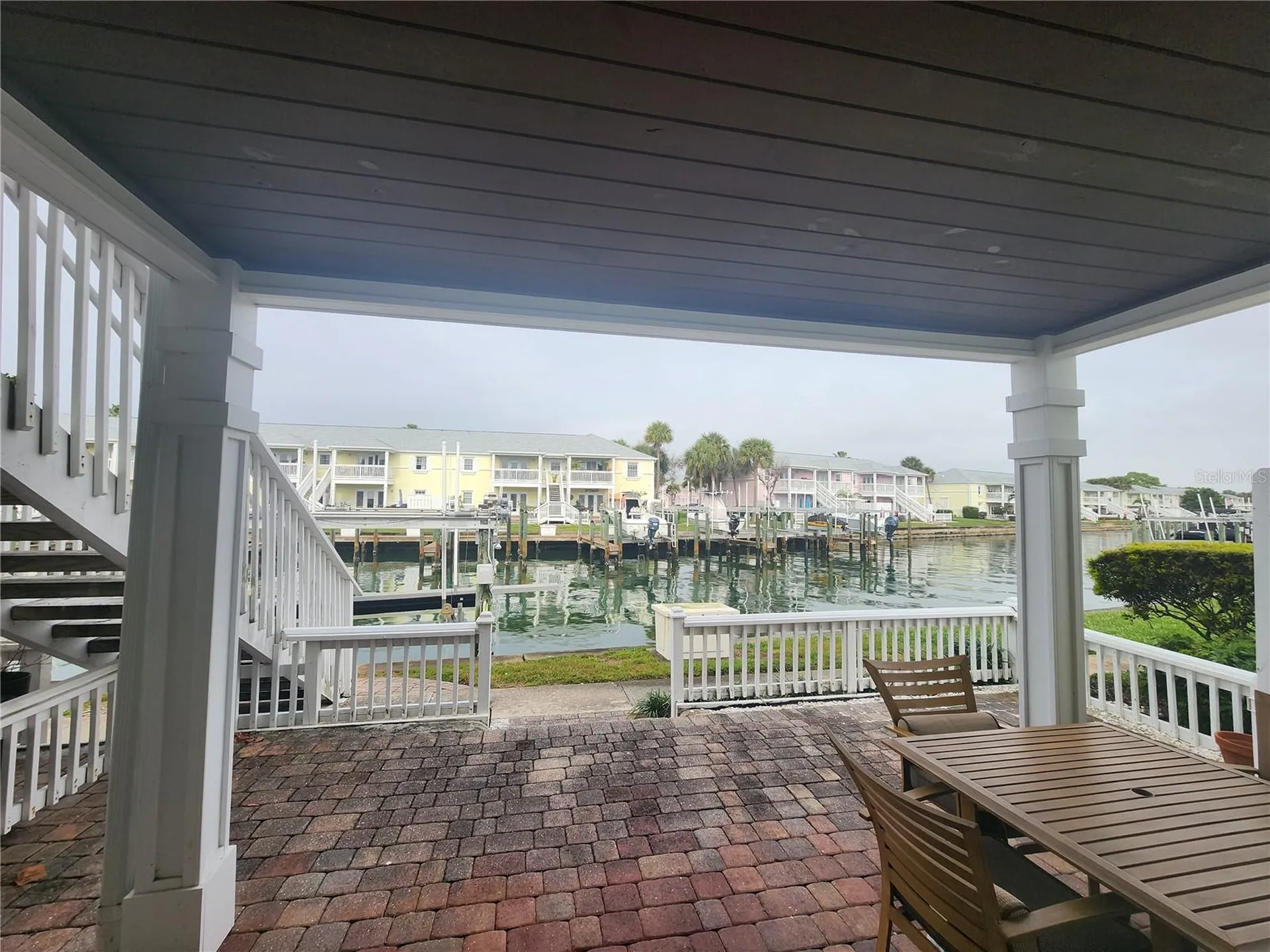 5215 Coquina Key Drive SE St Petersburg FL 33705