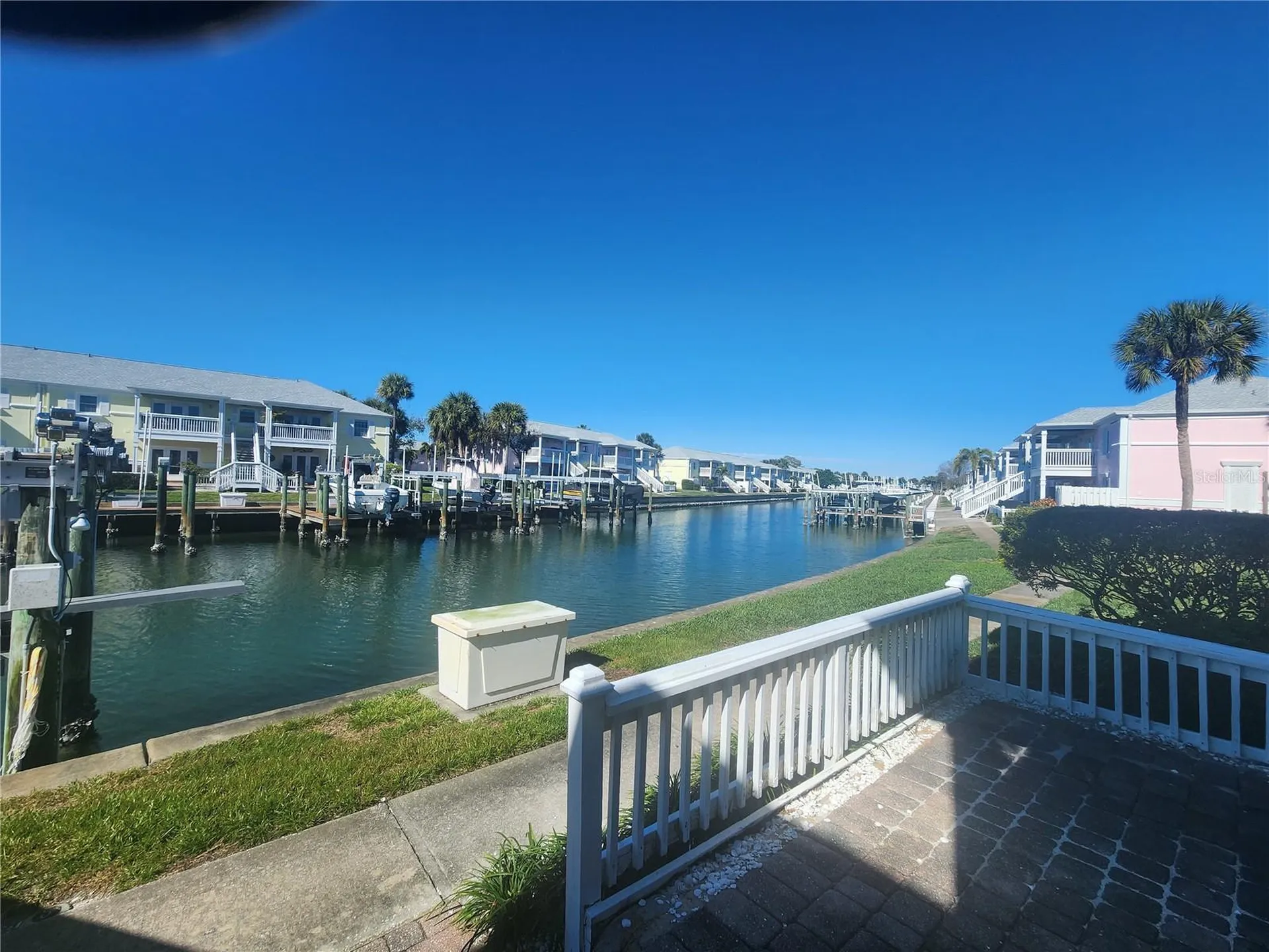 5215 Coquina Key Drive SE St Petersburg FL 33705
