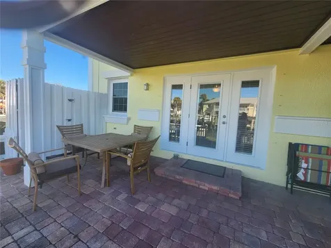 5215 Coquina Key Drive SE St Petersburg FL 33705
