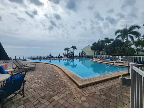 5215 Coquina Key Drive SE St Petersburg FL 33705
