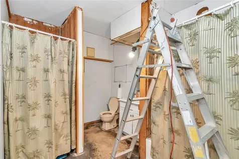 7846 SW Highway 200 Ocala FL 34476