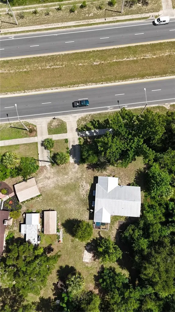 1129 State Road 20 Interlachen FL 32148
