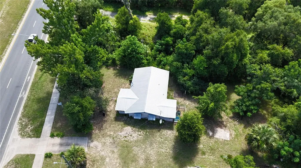 1129 State Road 20 Interlachen FL 32148