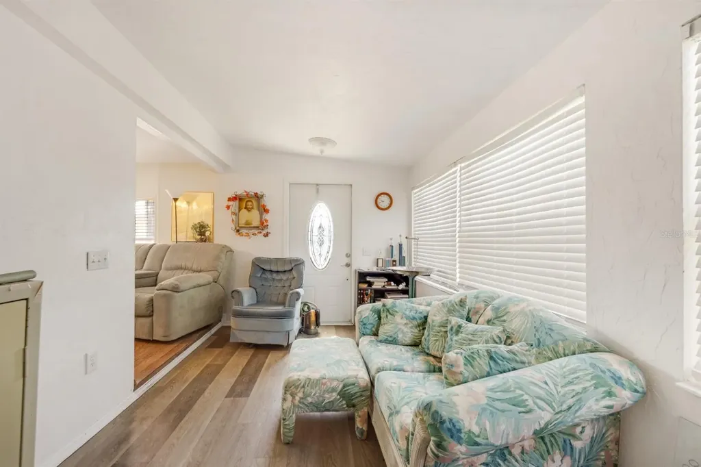 2100 Kings Highway Port Charlotte FL 33980