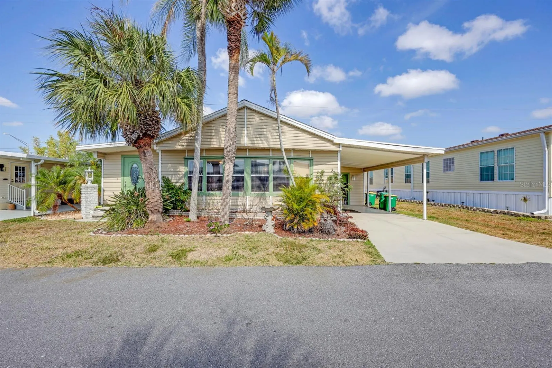 2100 Kings Highway Port Charlotte FL 33980