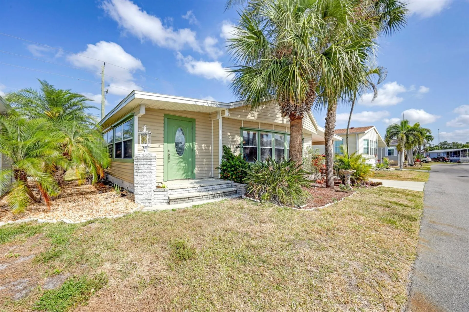 2100 Kings Highway Port Charlotte FL 33980