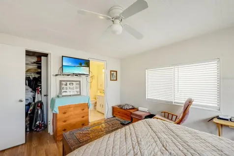 2100 Kings Highway Port Charlotte FL 33980