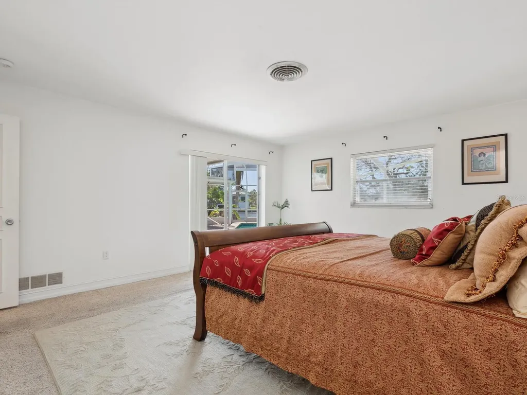 1014 Contento Street Sarasota FL 34242
