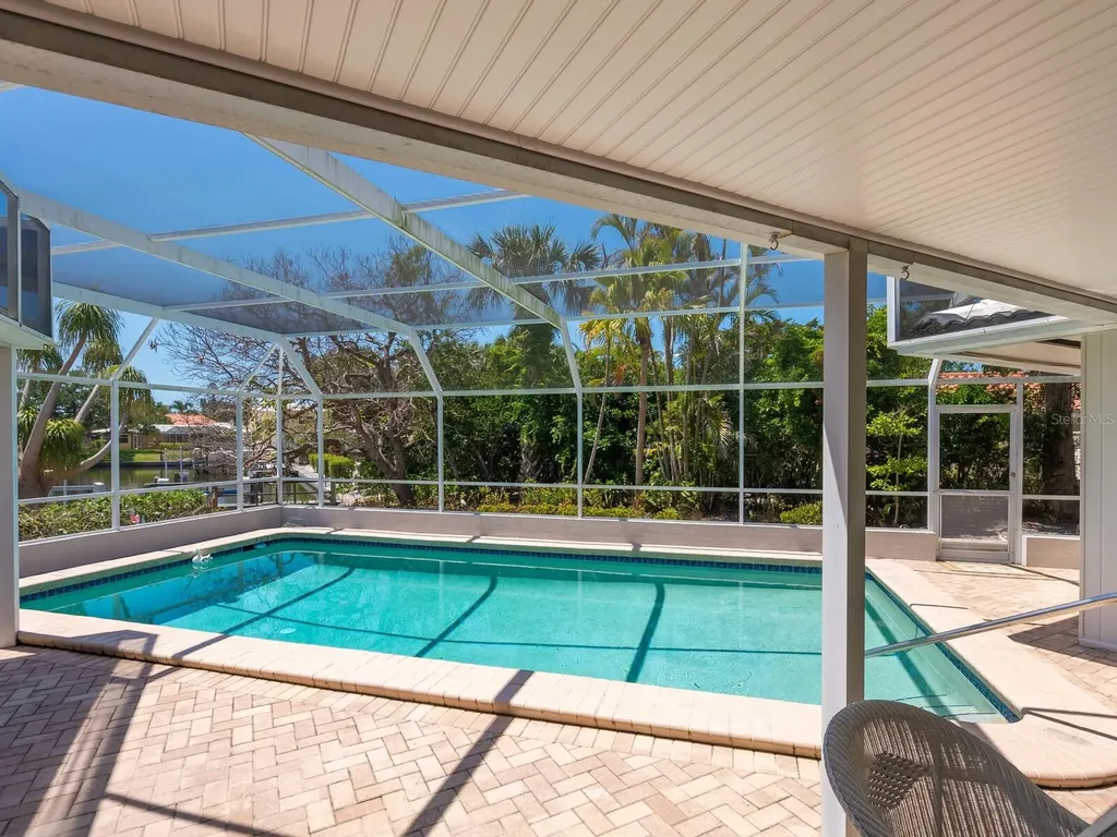 1014 Contento Street Sarasota FL 34242
