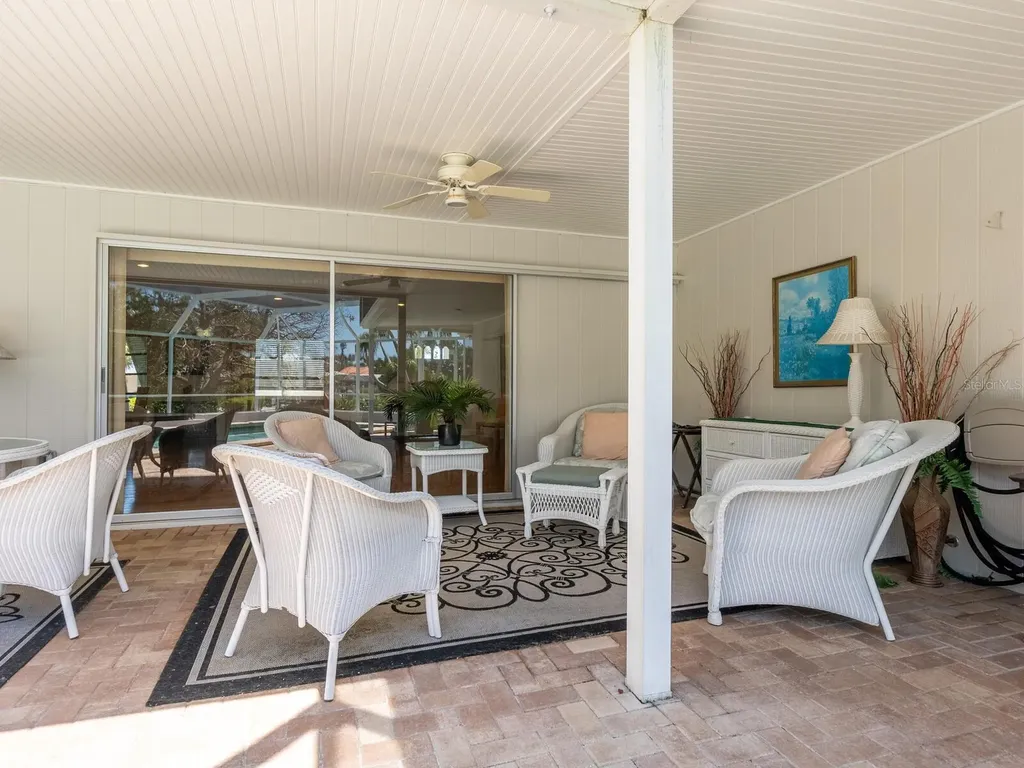 1014 Contento Street Sarasota FL 34242
