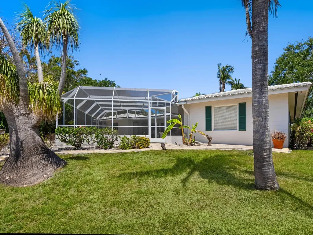 1014 Contento Street Sarasota FL 34242