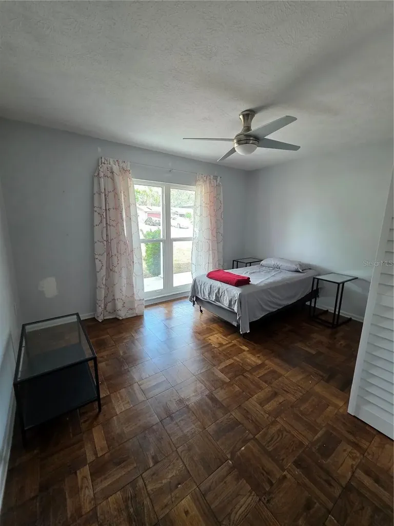 2310 Medford Lane Brandon FL 33511