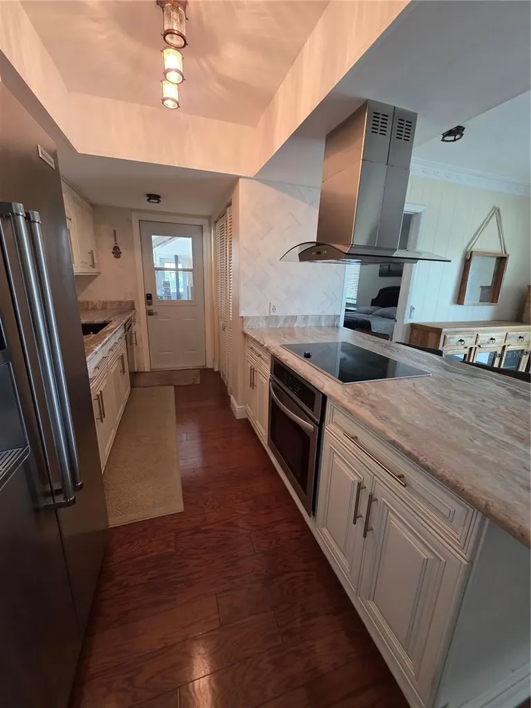 2310 Medford Lane Brandon FL 33511
