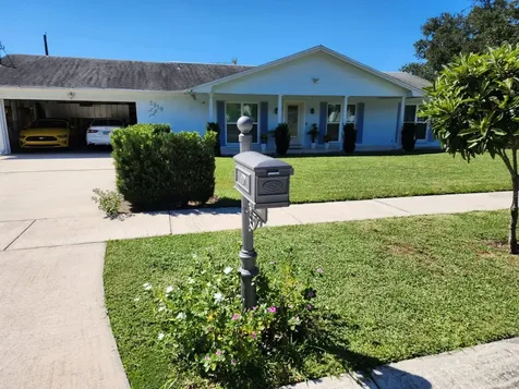 2310 Medford Lane Brandon FL 33511