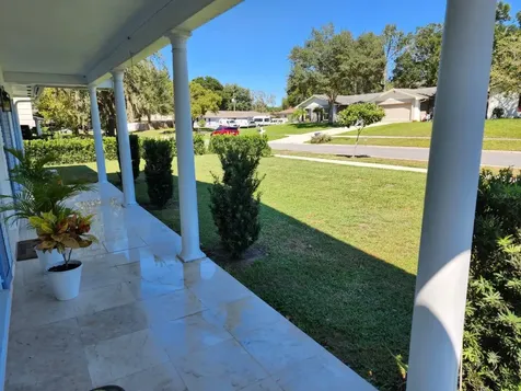 2310 Medford Lane Brandon FL 33511