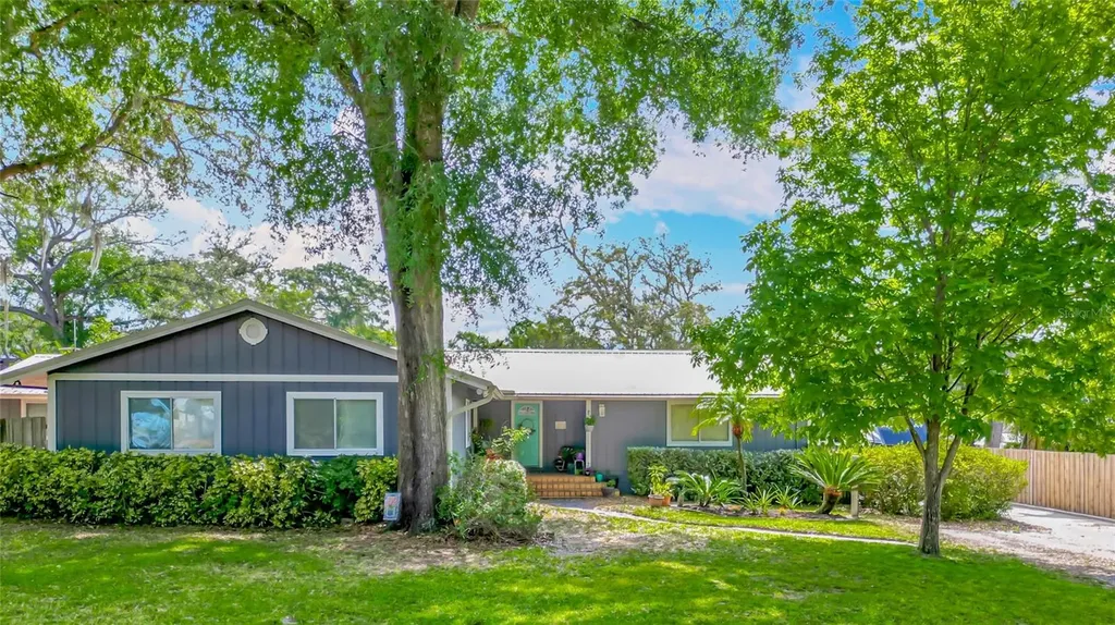 105 Elizabeth Avenue Altamonte Springs FL 32701